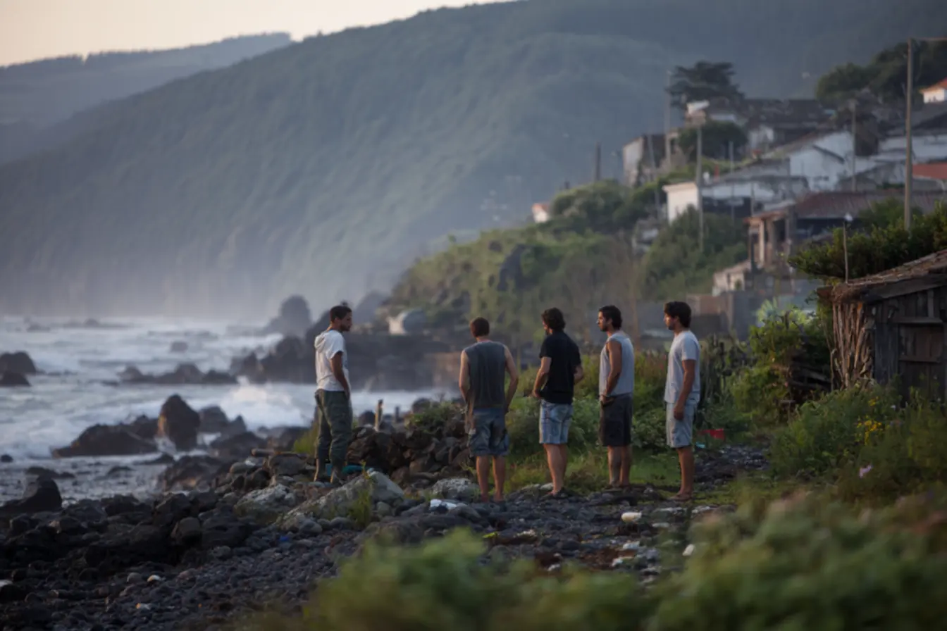 Cena de Mar Branco mostrando as consequências das escolhas dos personagens